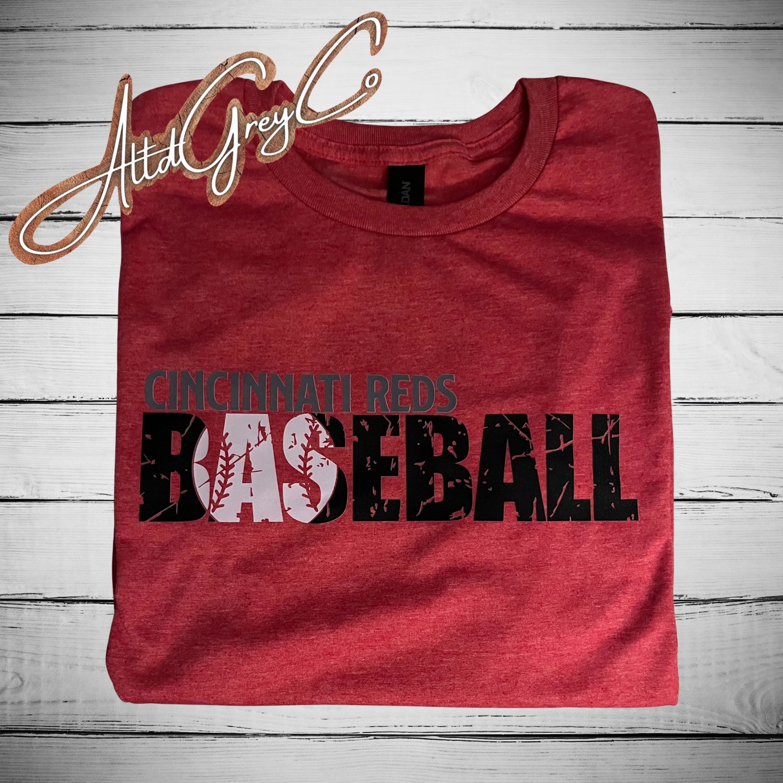 back Cincinnati Reds Unisex Tee