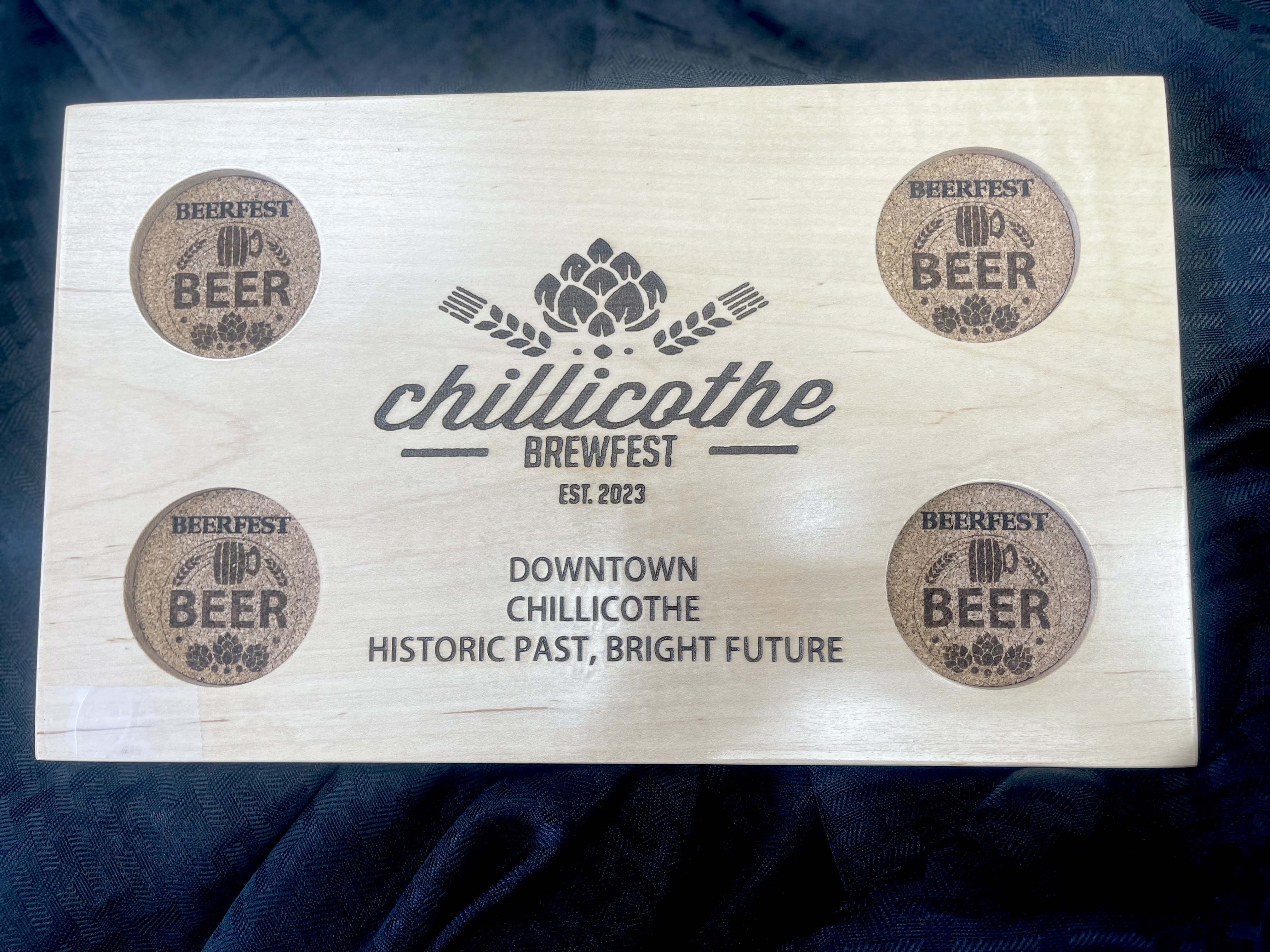 Chillicothe Brewfest Flight Board with Cork inserts and 4 etched glasses for sampling brews!